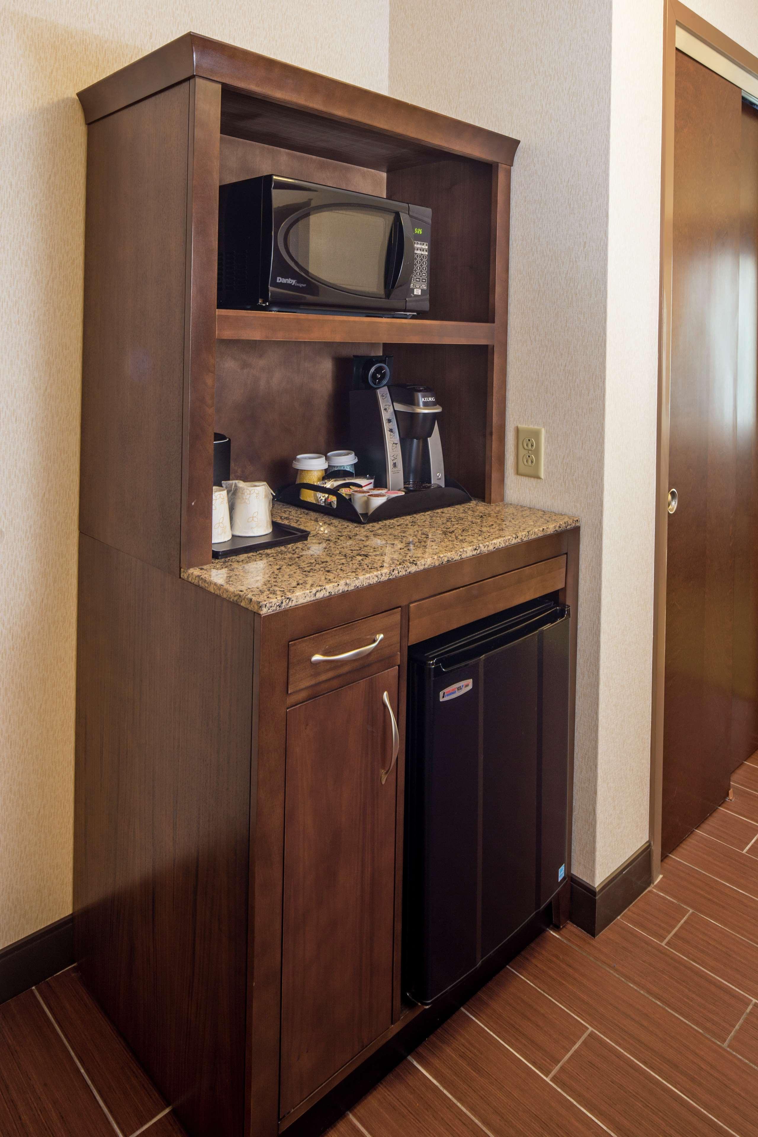 Hilton Garden Inn Uniontown Luaran gambar
