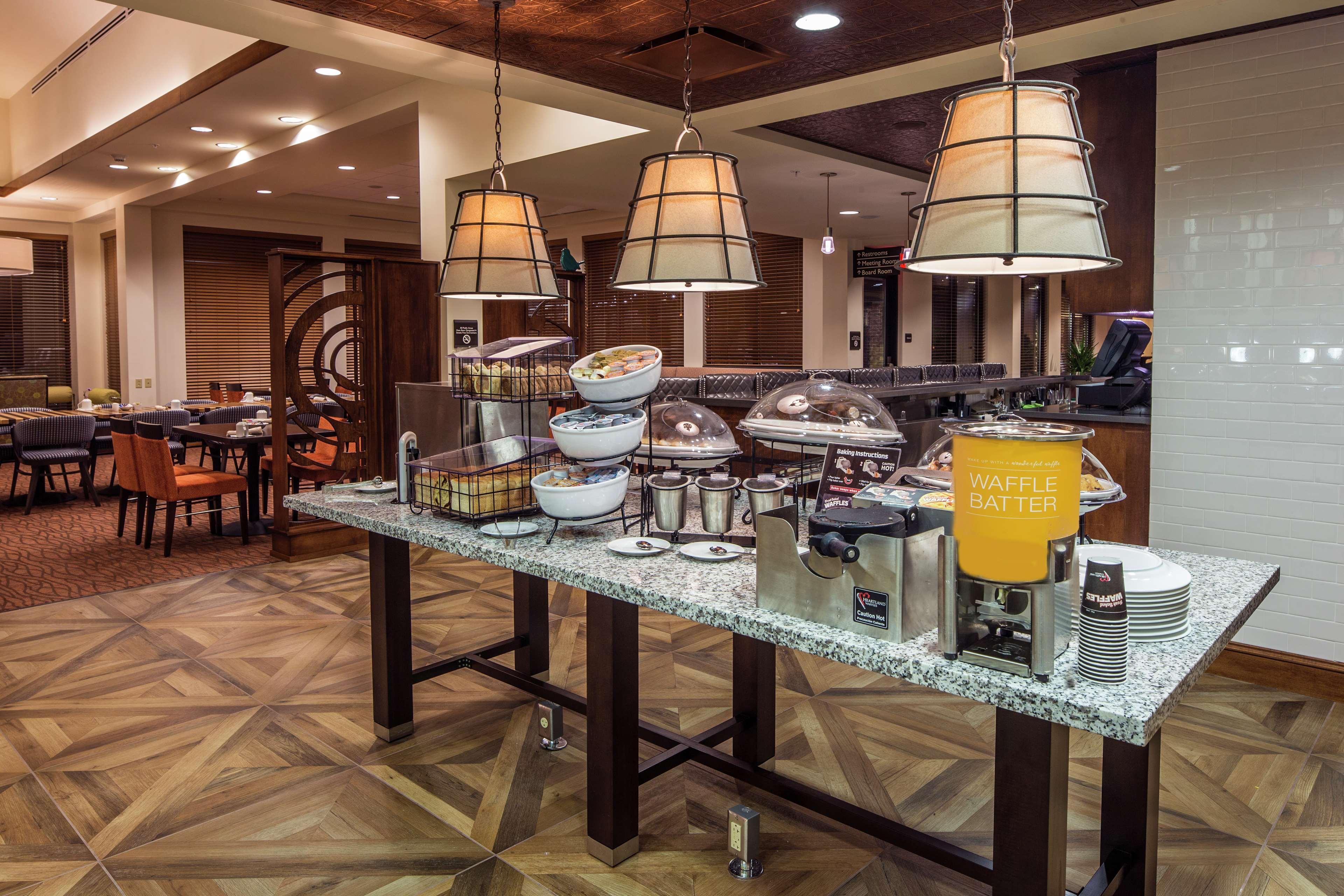 Hilton Garden Inn Uniontown Luaran gambar